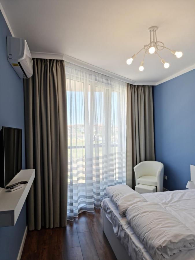Raya Apartment Atlantis Atmosphere Burgas Esterno foto