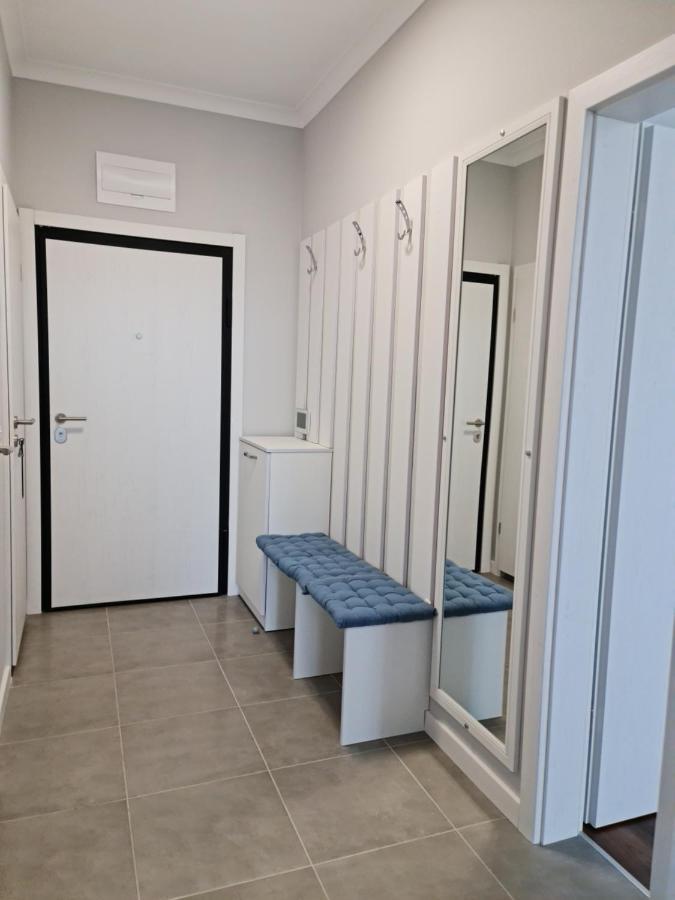 Raya Apartment Atlantis Atmosphere Burgas Esterno foto