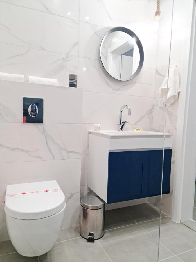 Raya Apartment Atlantis Atmosphere Burgas Esterno foto